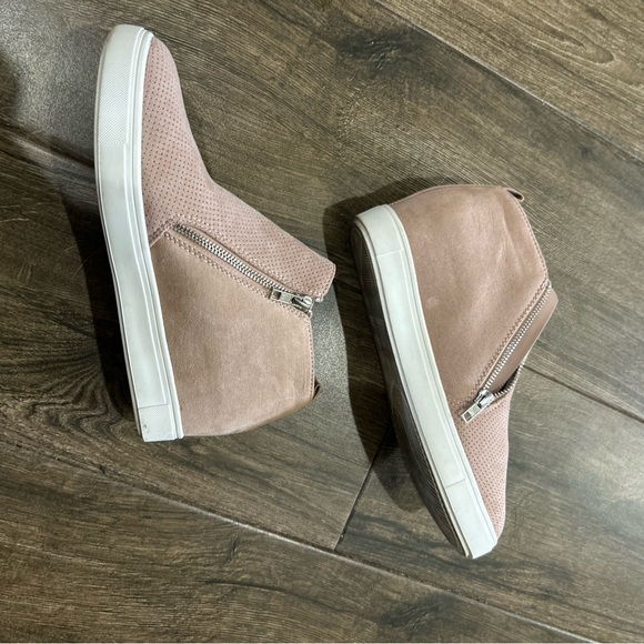 Pink Slip-On Sneakers - Picture 2 of 6